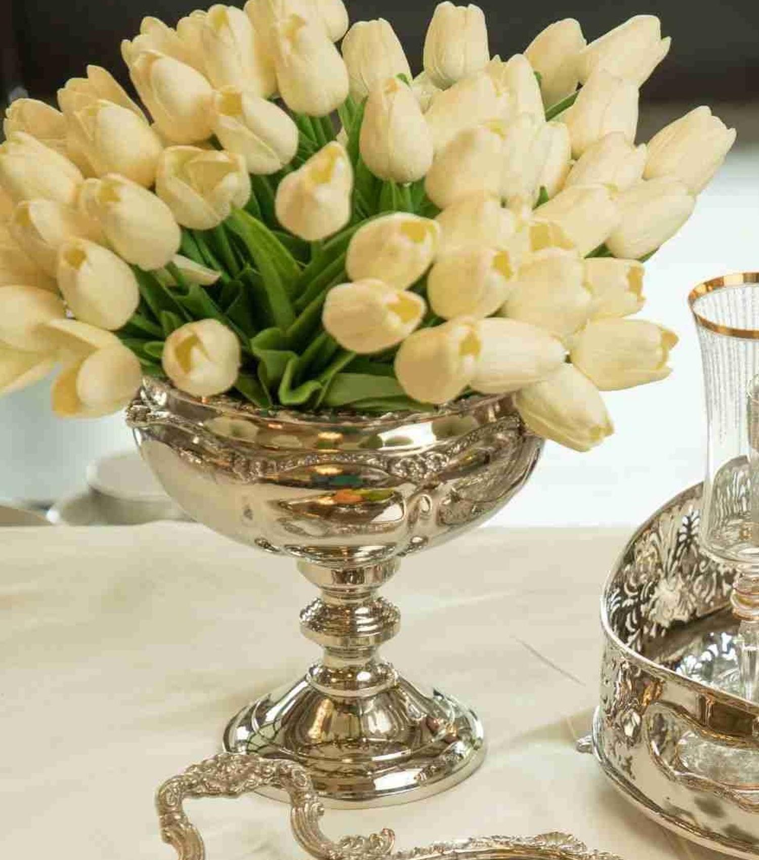 Elizabethan Center piece small