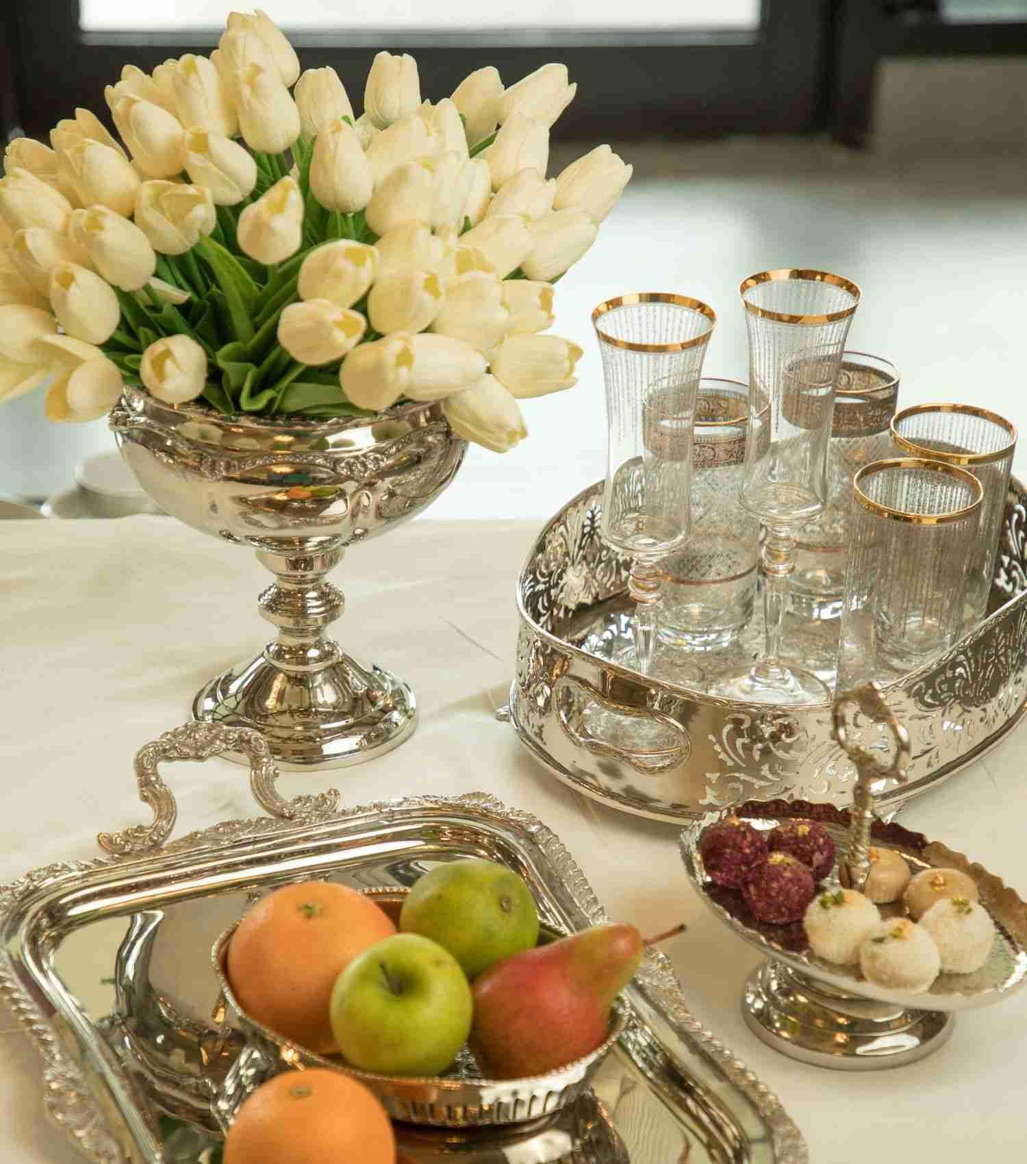 Elizabethan Center piece small - Elvy Lifestyle