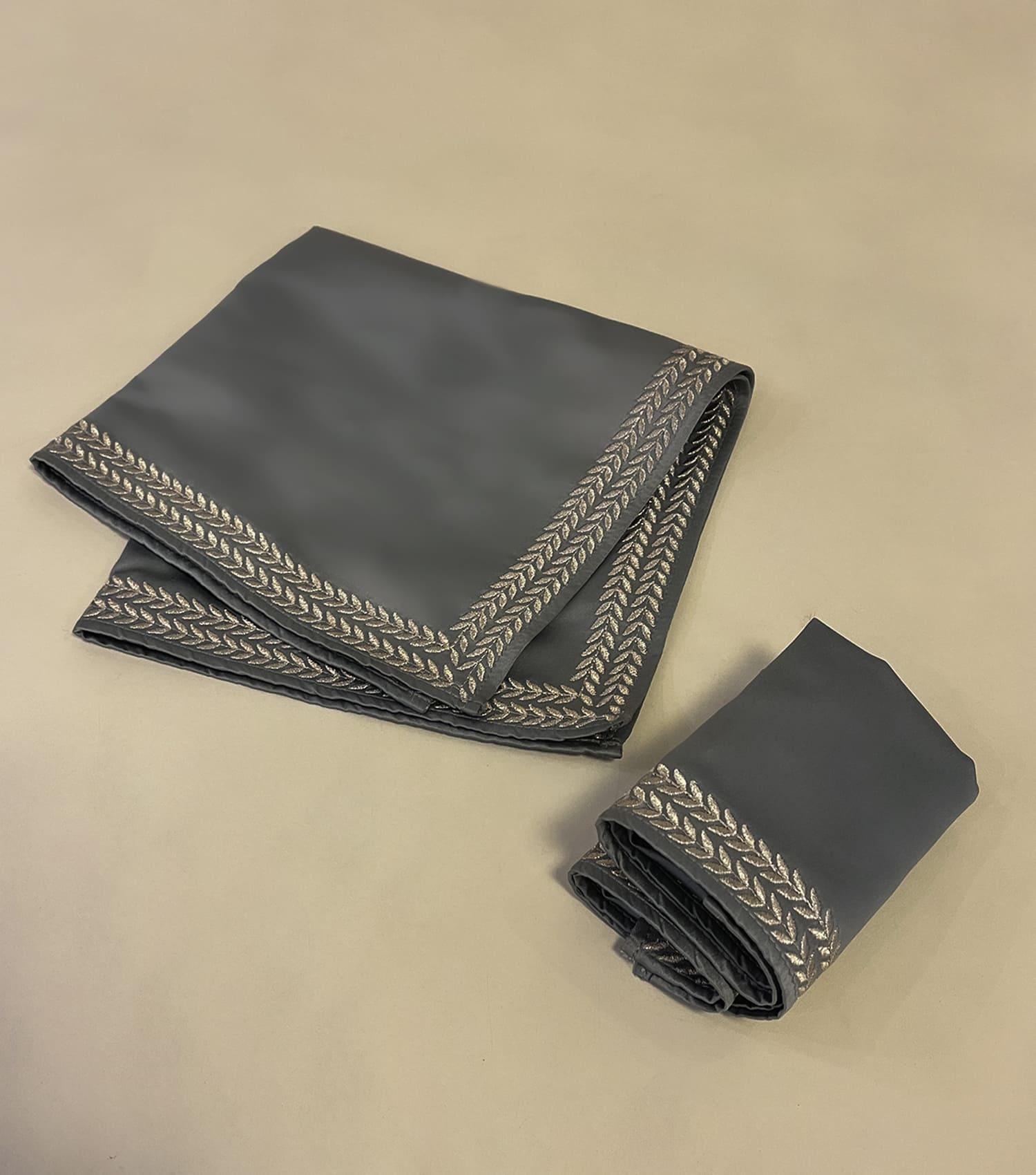 Silver Leaf Napkins set of 4 - Elvy Lifestyle