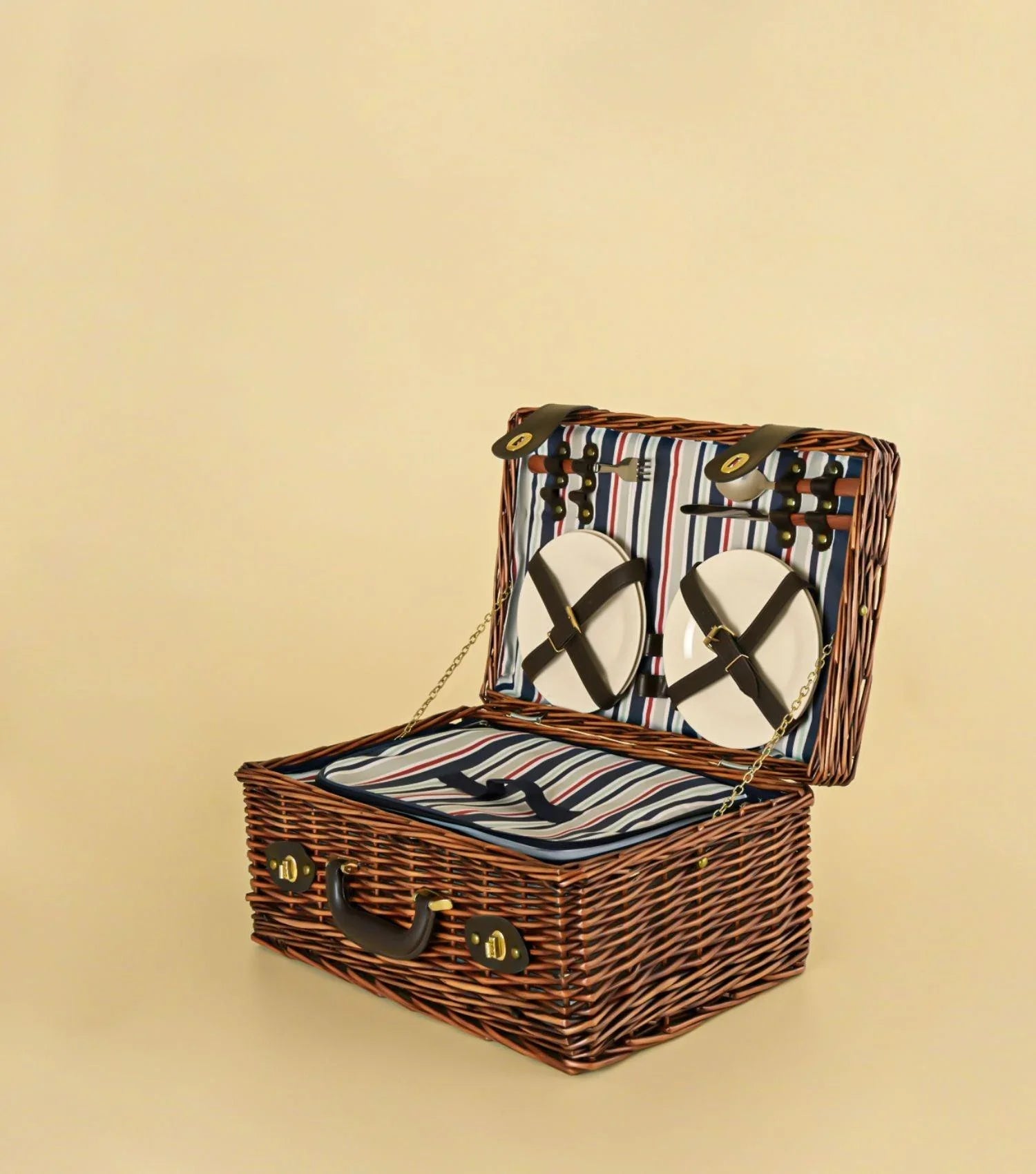 Willow picnic basket brown for 4 people - Elvy Lifestyle