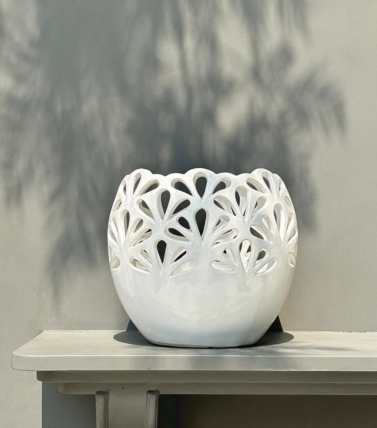 Magnolia Fretwork Vase - Elvy Lifestyle