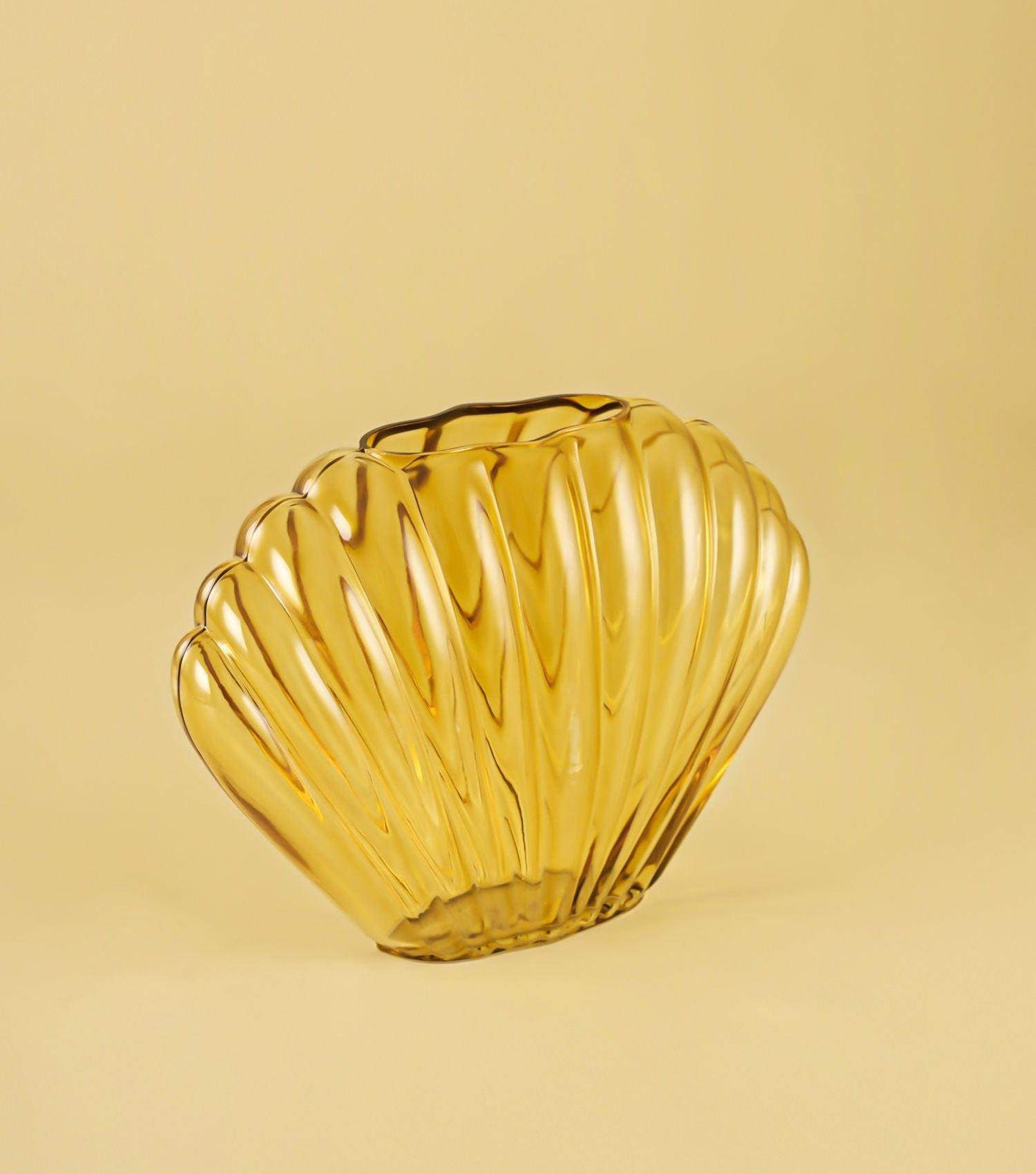 Iris Vase Gold - Elvy Lifestyle