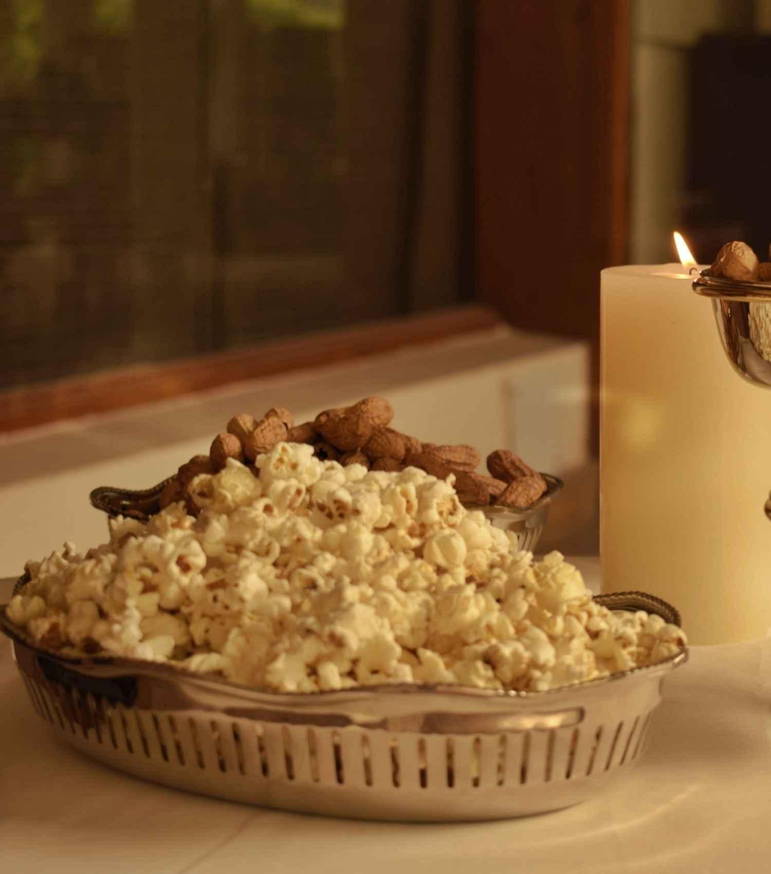 Ravishing Oval tray Sml - Elvy Lifestyle