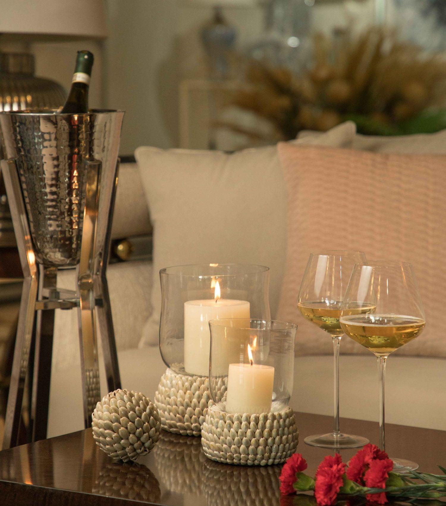 Hammered Wine chiller with stand - Elvy Lifestyle