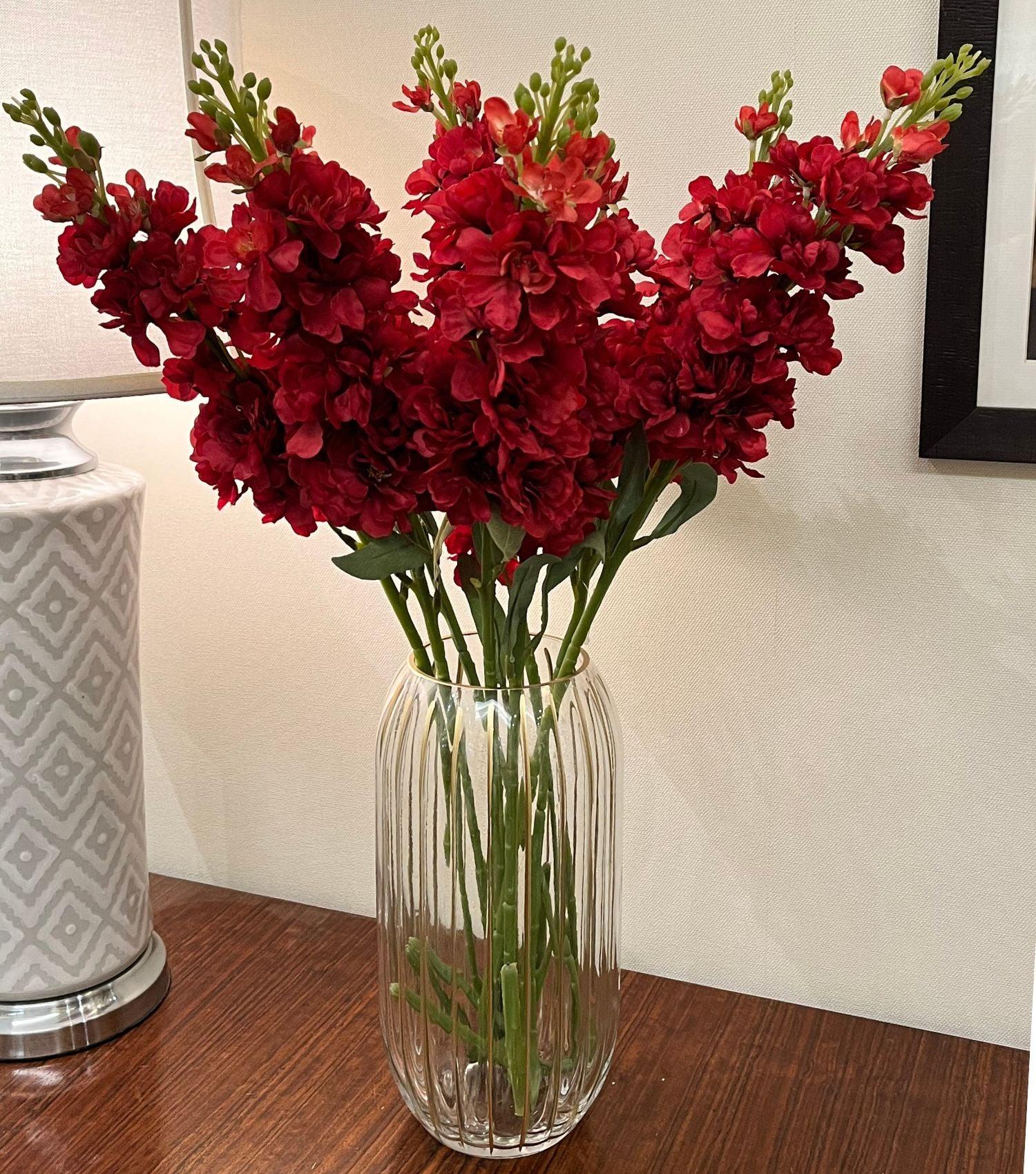 Iris Vase Clear - Elvy Lifestyle