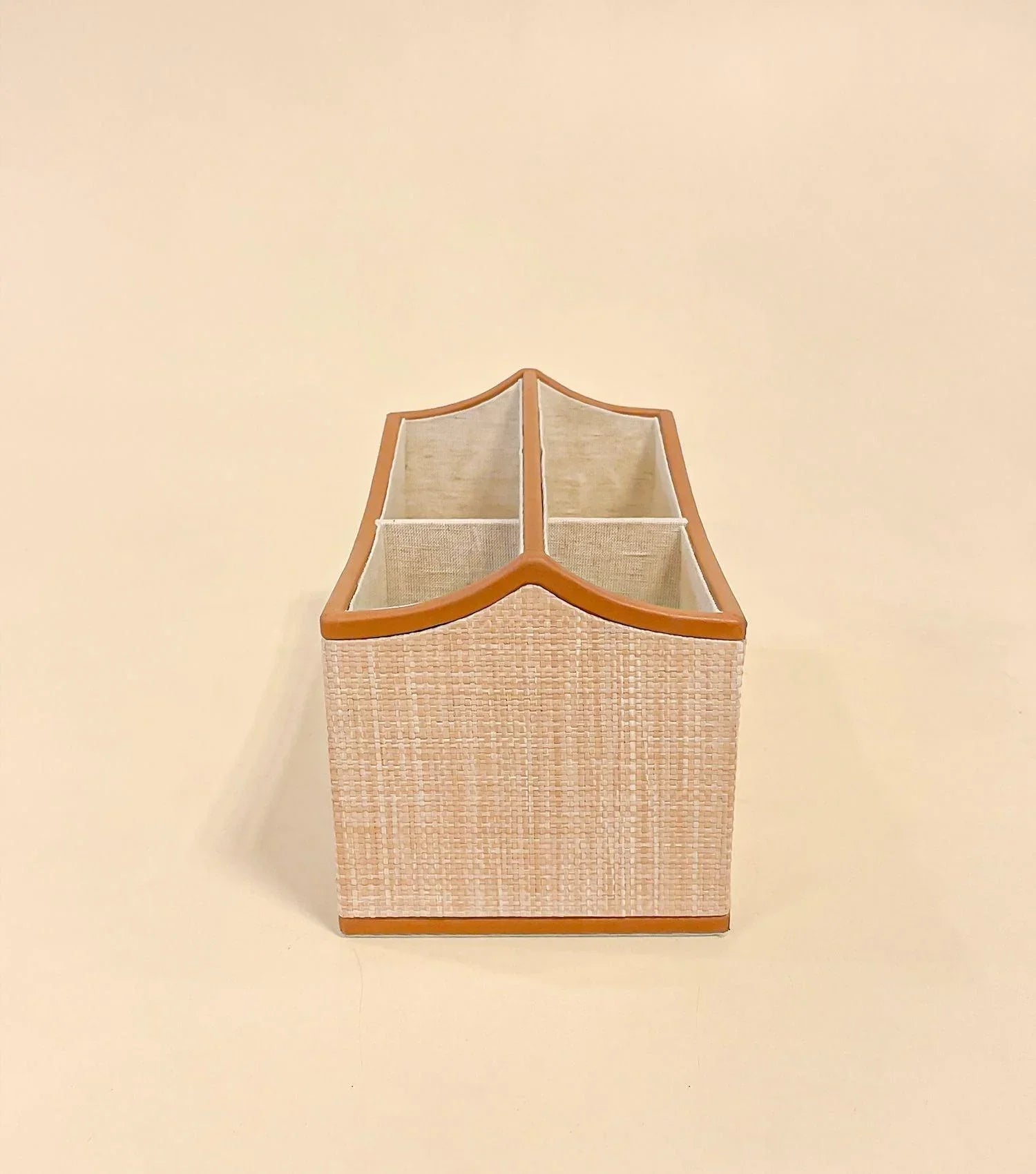 Raffia remote holder - Elvy Lifestyle