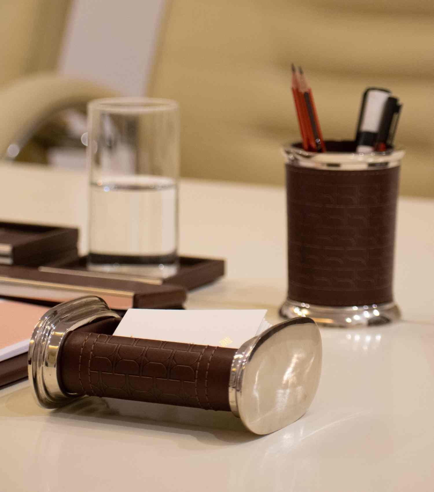 Gentleman Visiting Card Holder - Elvy Lifestyle