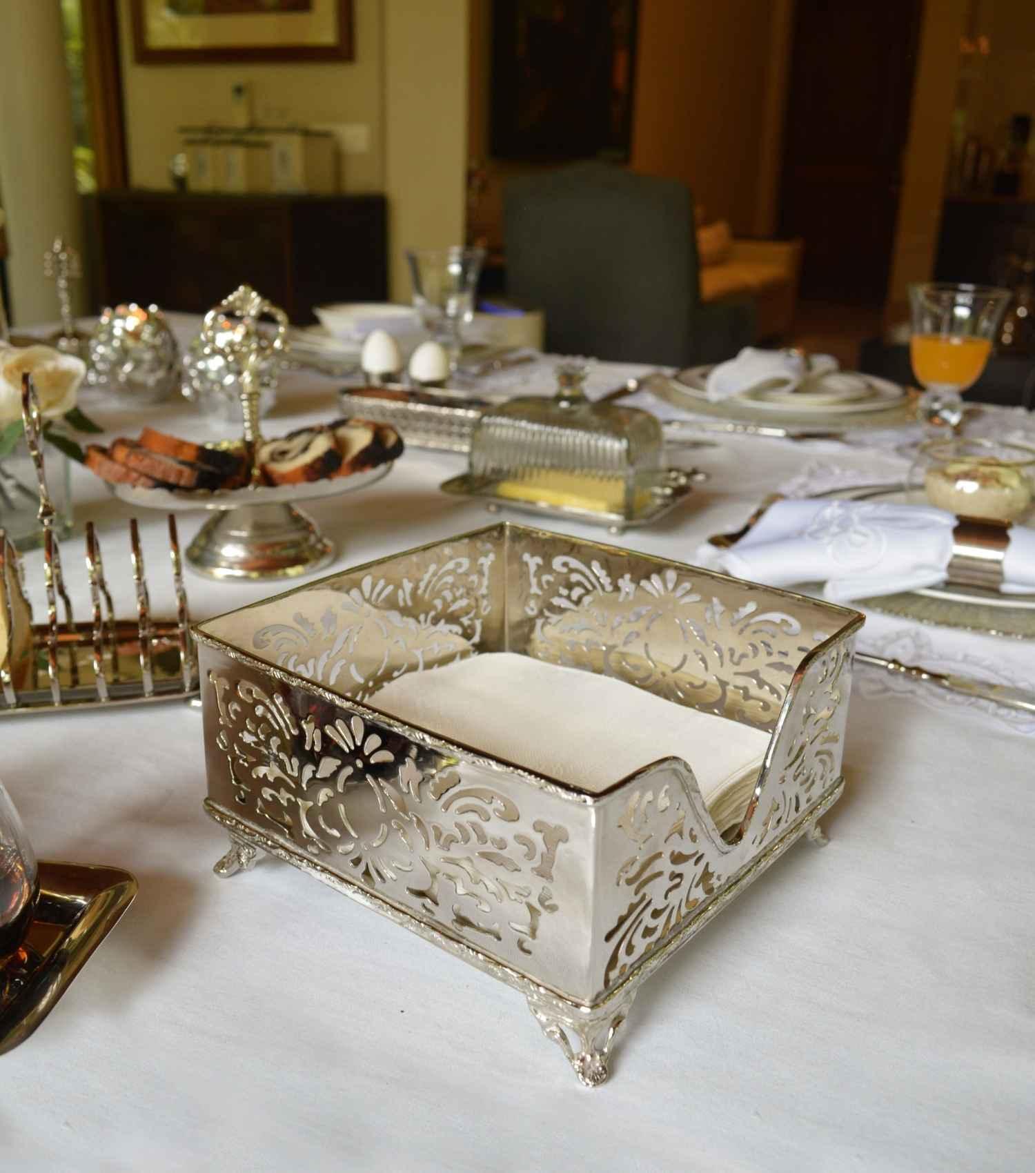 Elizabethan napkin stand square - Elvy Lifestyle