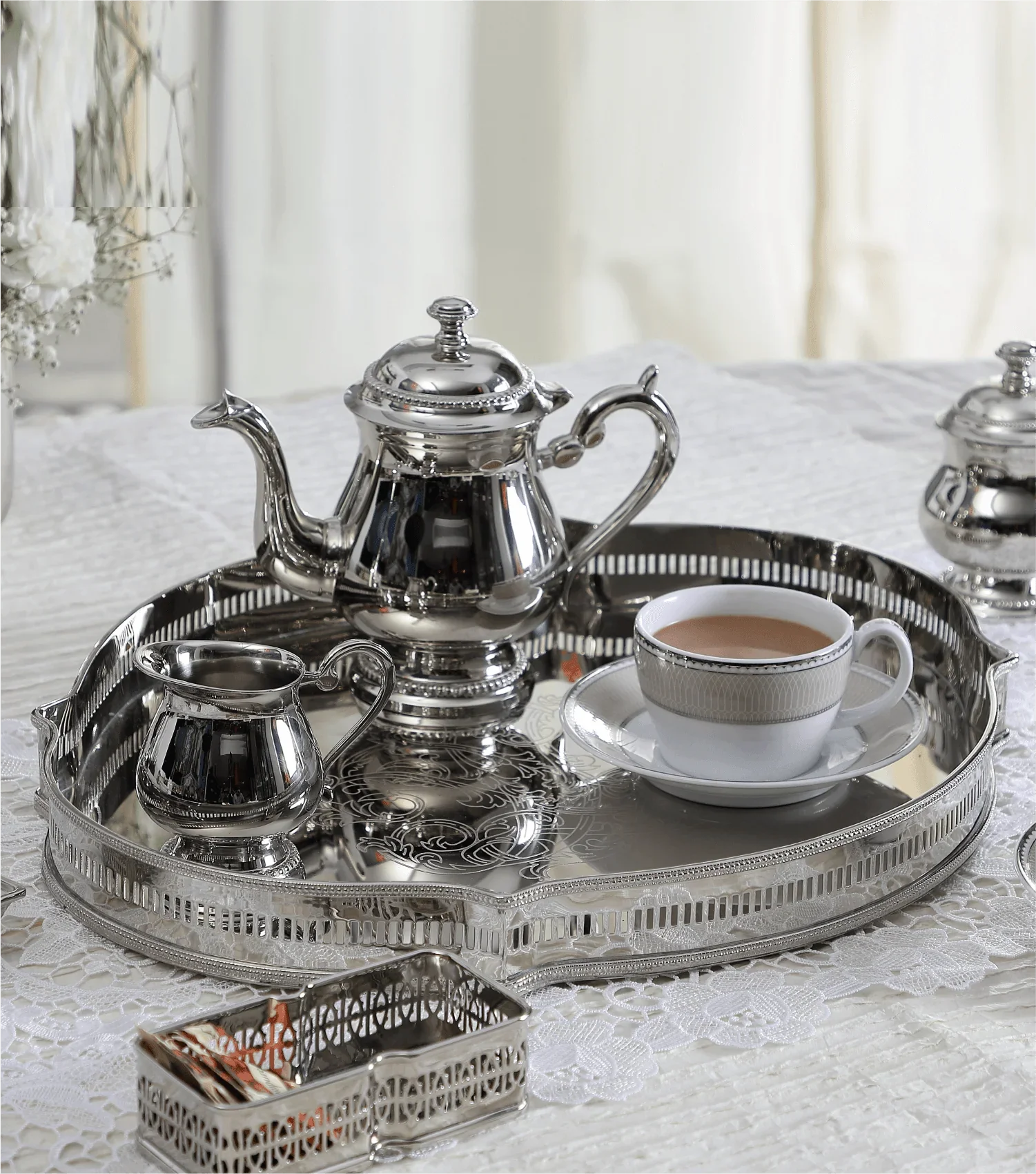 Celebration Tray Oval - Elvy Lifestyle