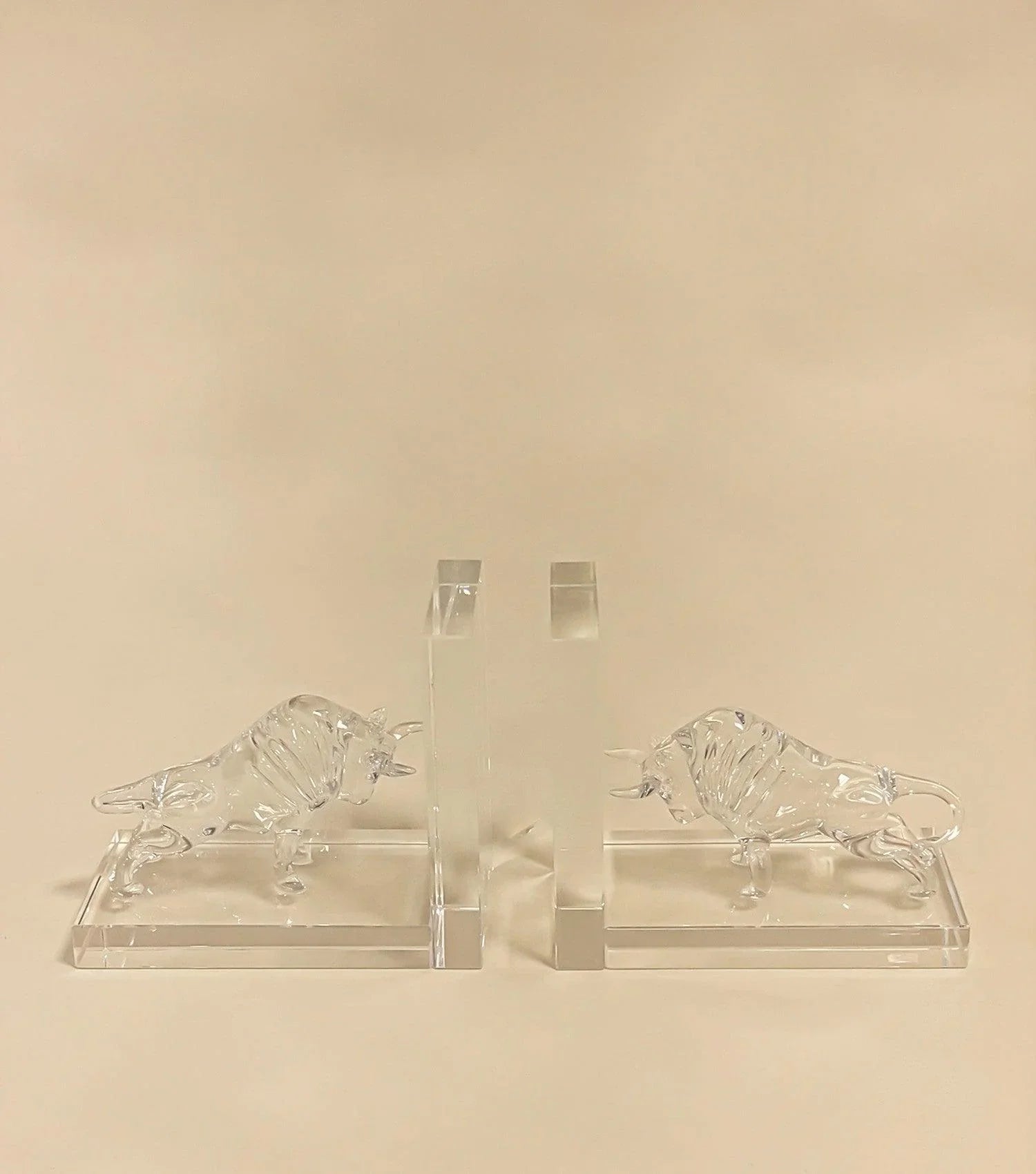 Crystal Bulls Bookend - Elvy Lifestyle