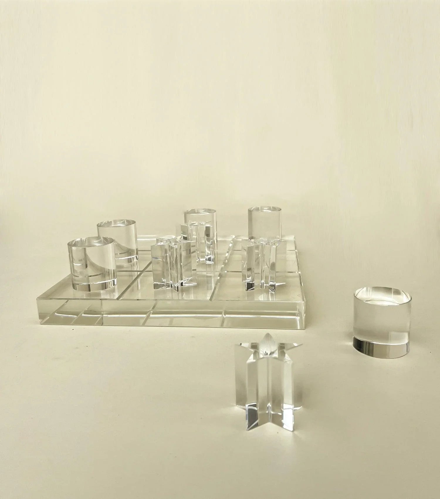 Crystal Tic-Tac-Toe Game Set - Elvy Lifestyle