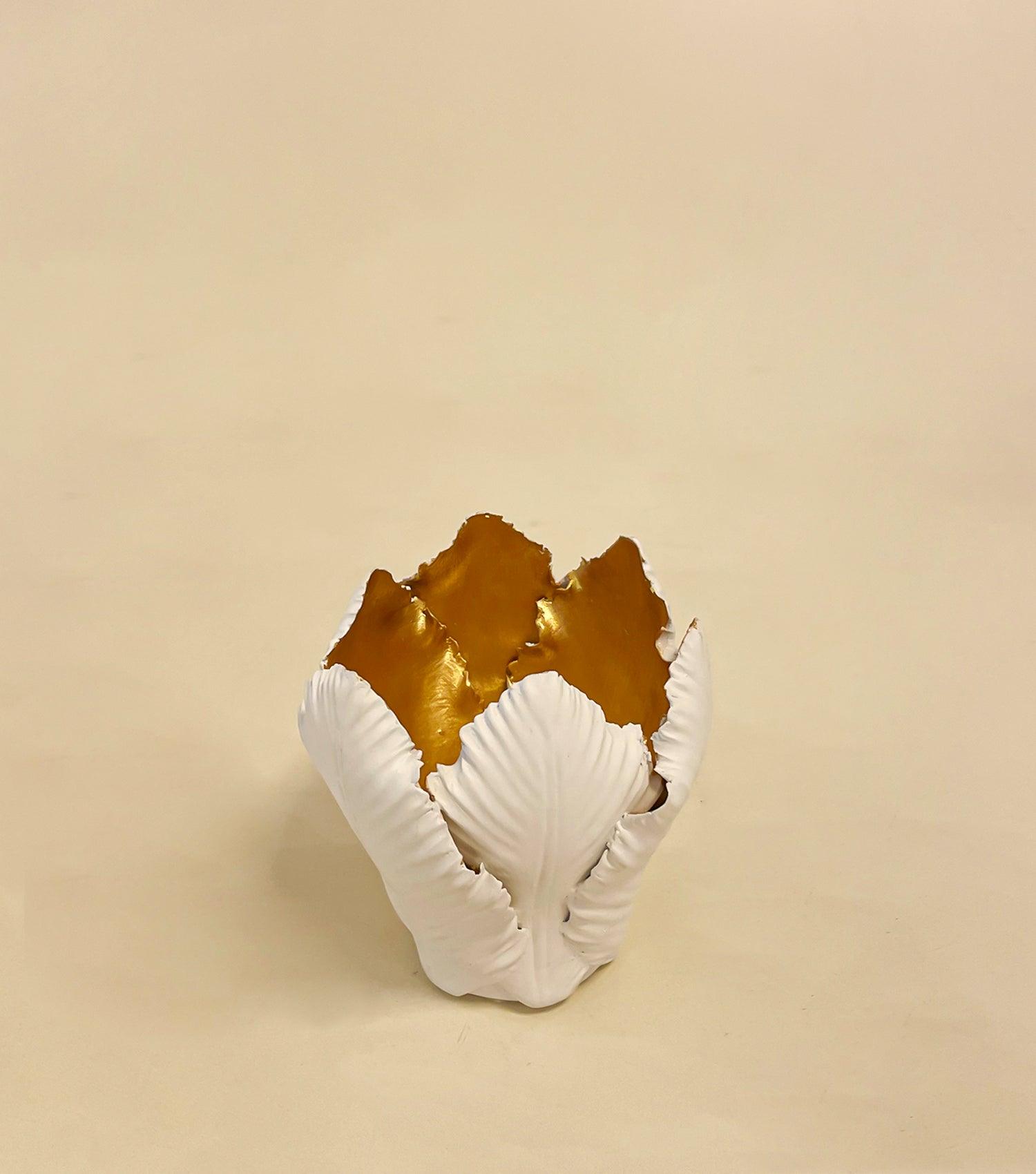 Magnolia Leaf Candle Holder - Small - Elvy Lifestyle