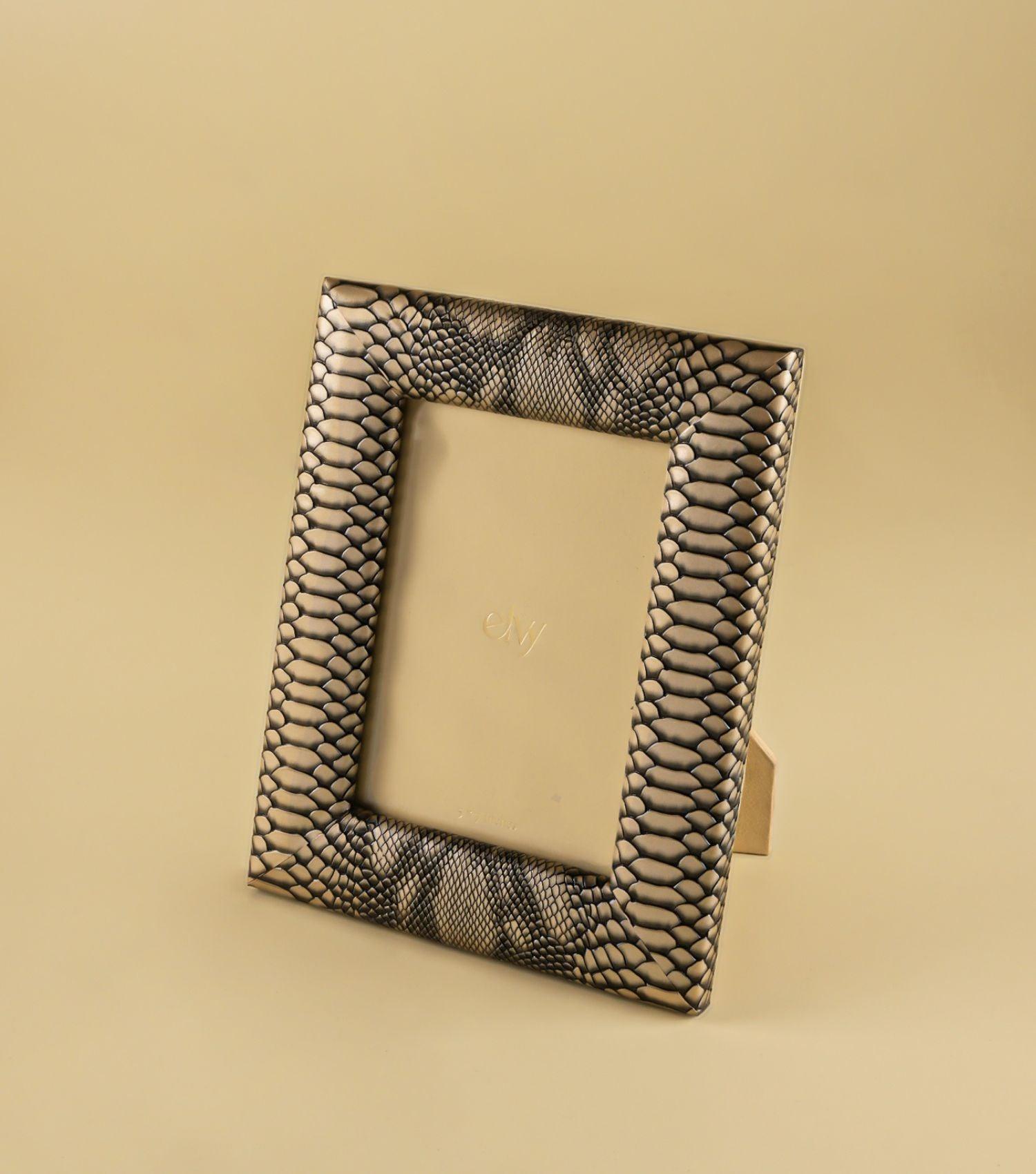 Ophis Frame 5x7 - Elvy Lifestyle