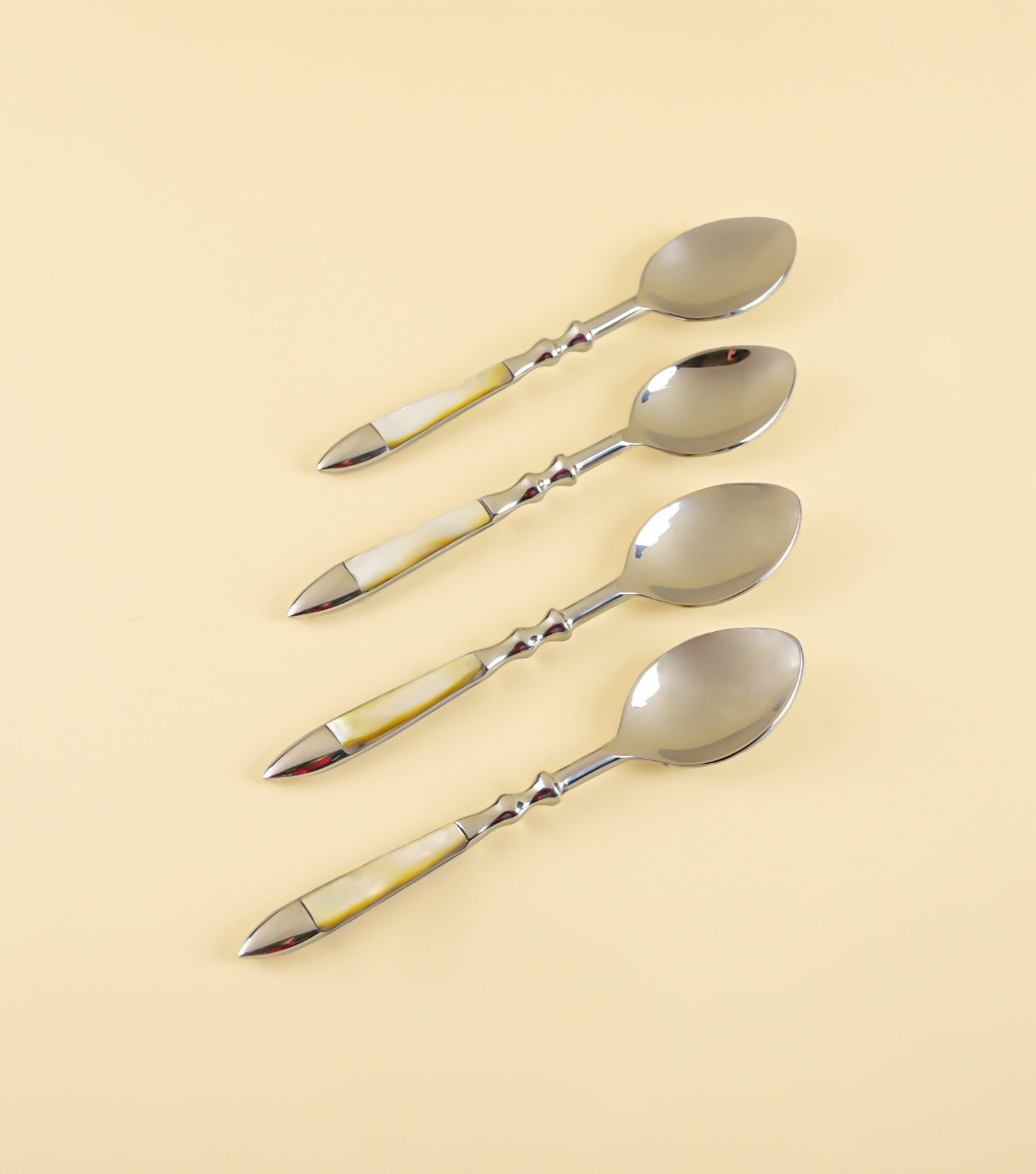 MOP Desert Spoon Set of 4