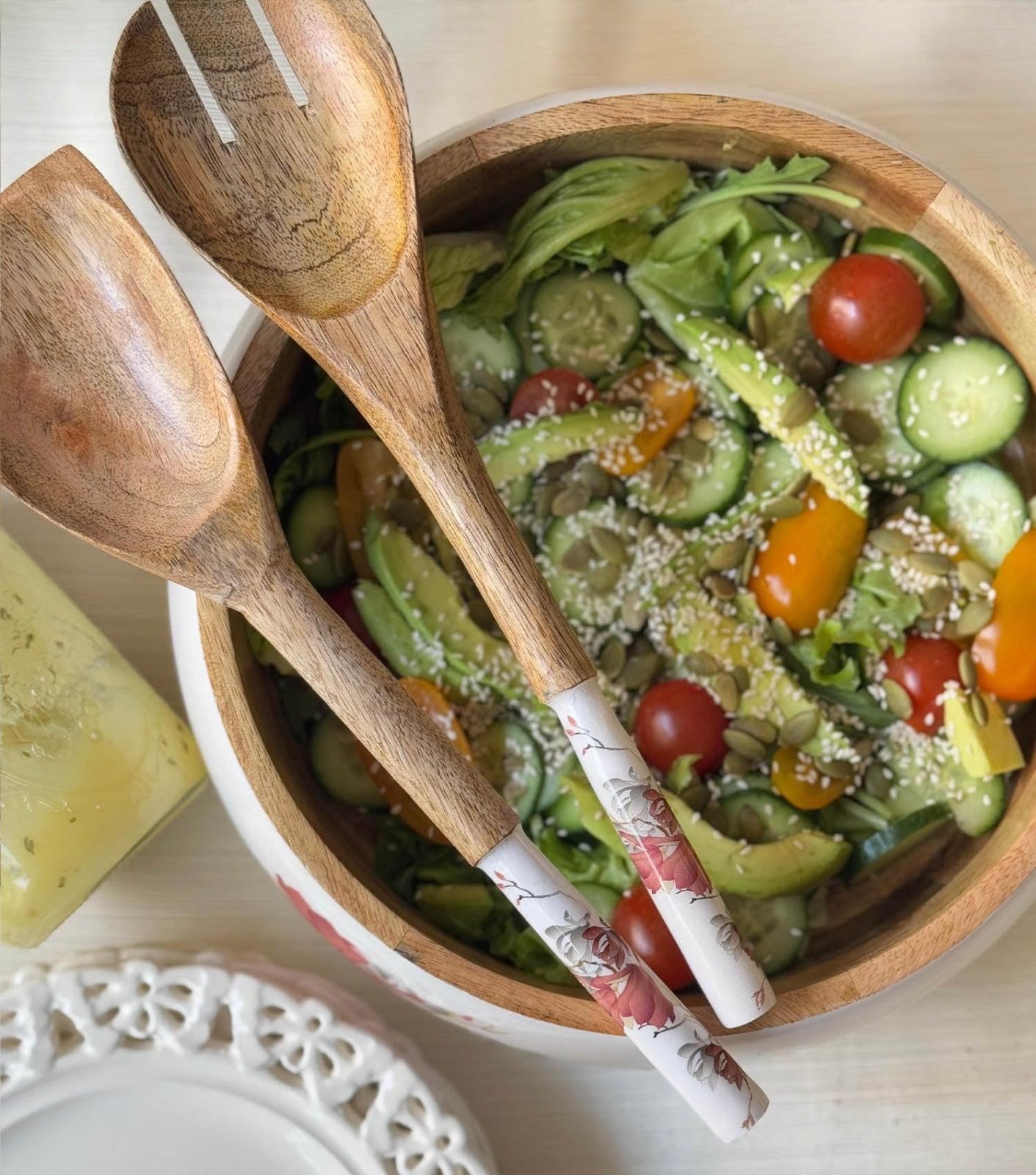 Magnolia Salad bowl with 2 servers - Elvy Lifestyle