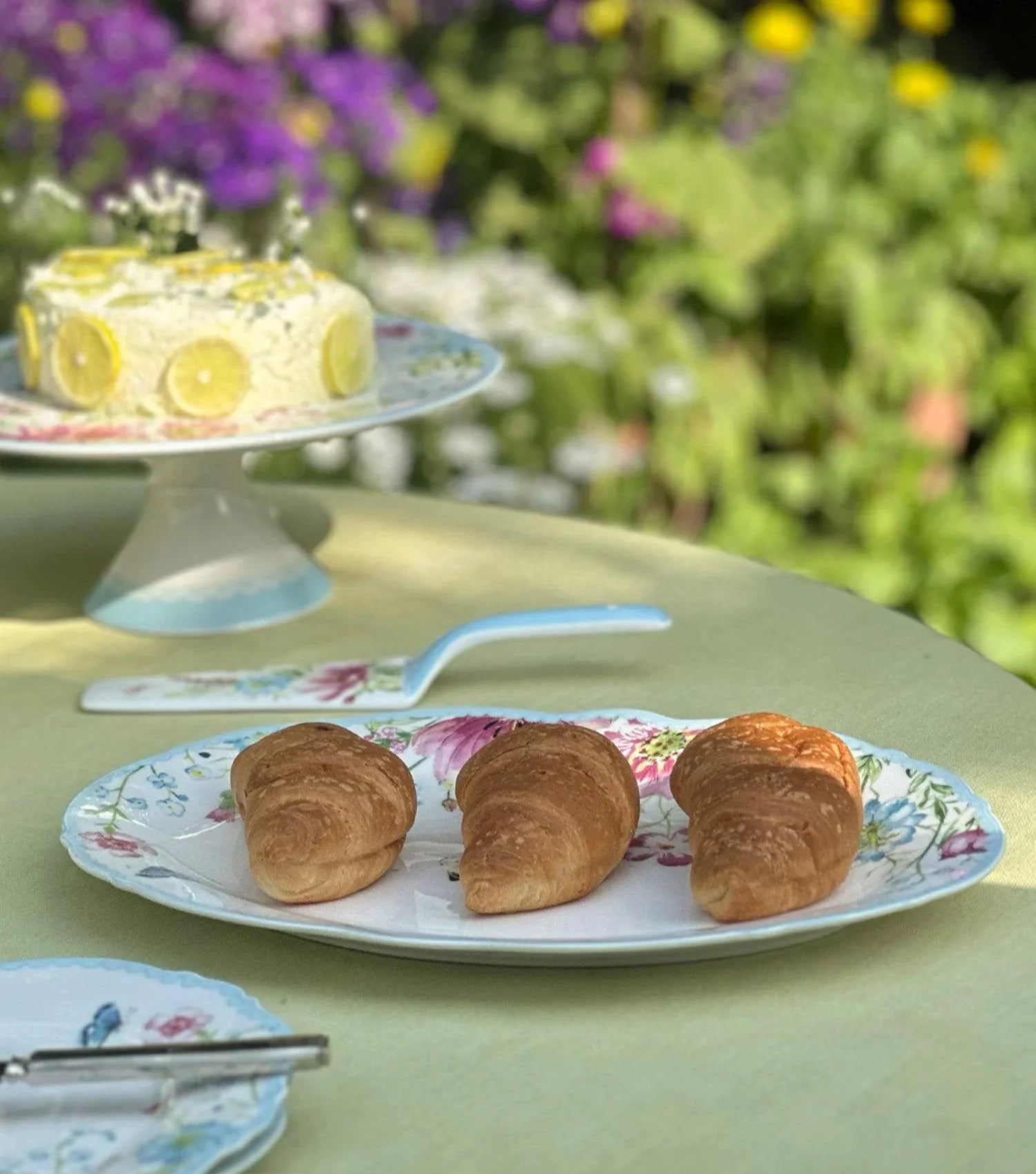 Floral Snack Set of 5 - Elvy Lifestyle