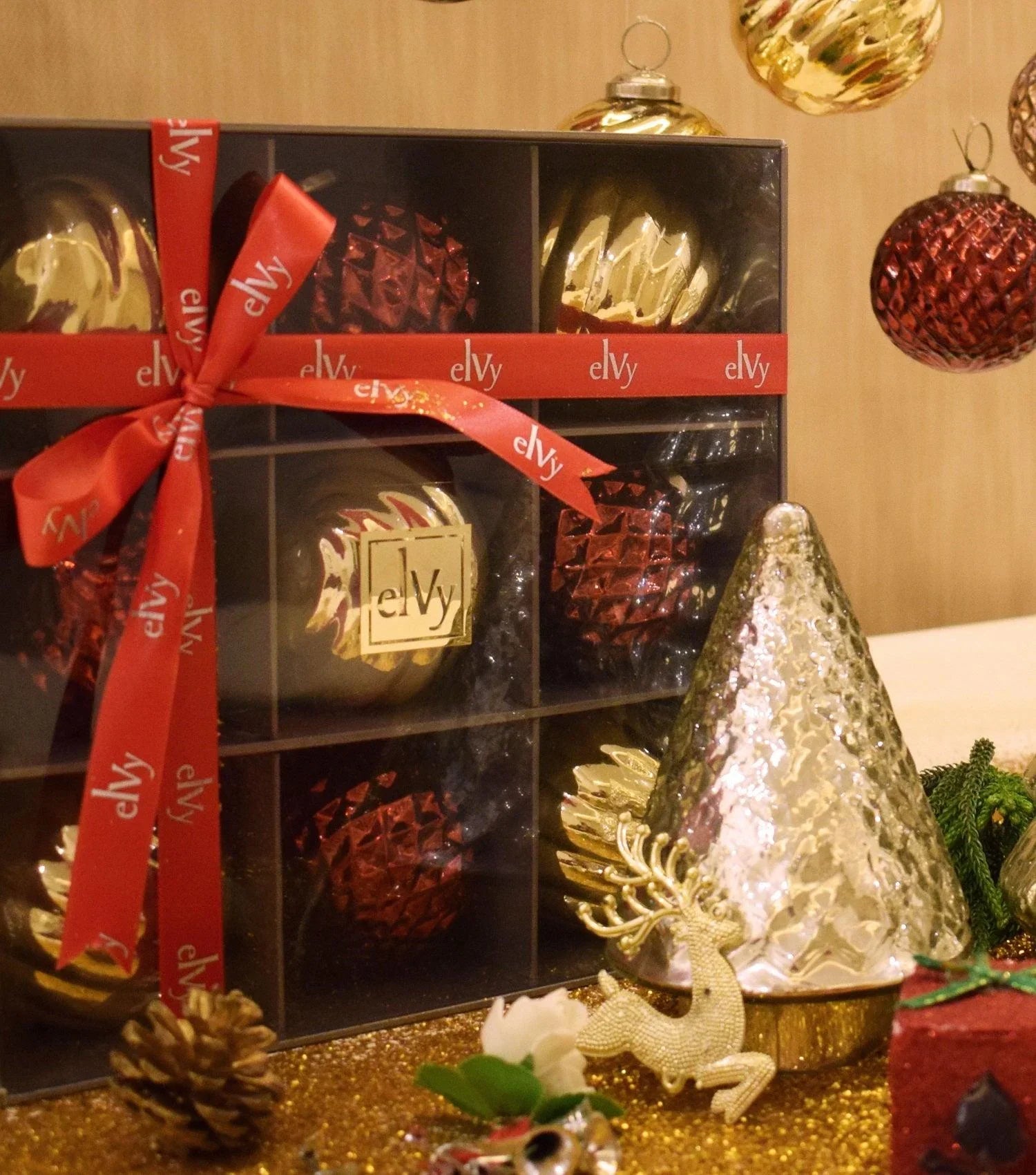 X Mas Glass Balls Gold & Red- Set of 9 - Elvy Lifestyle