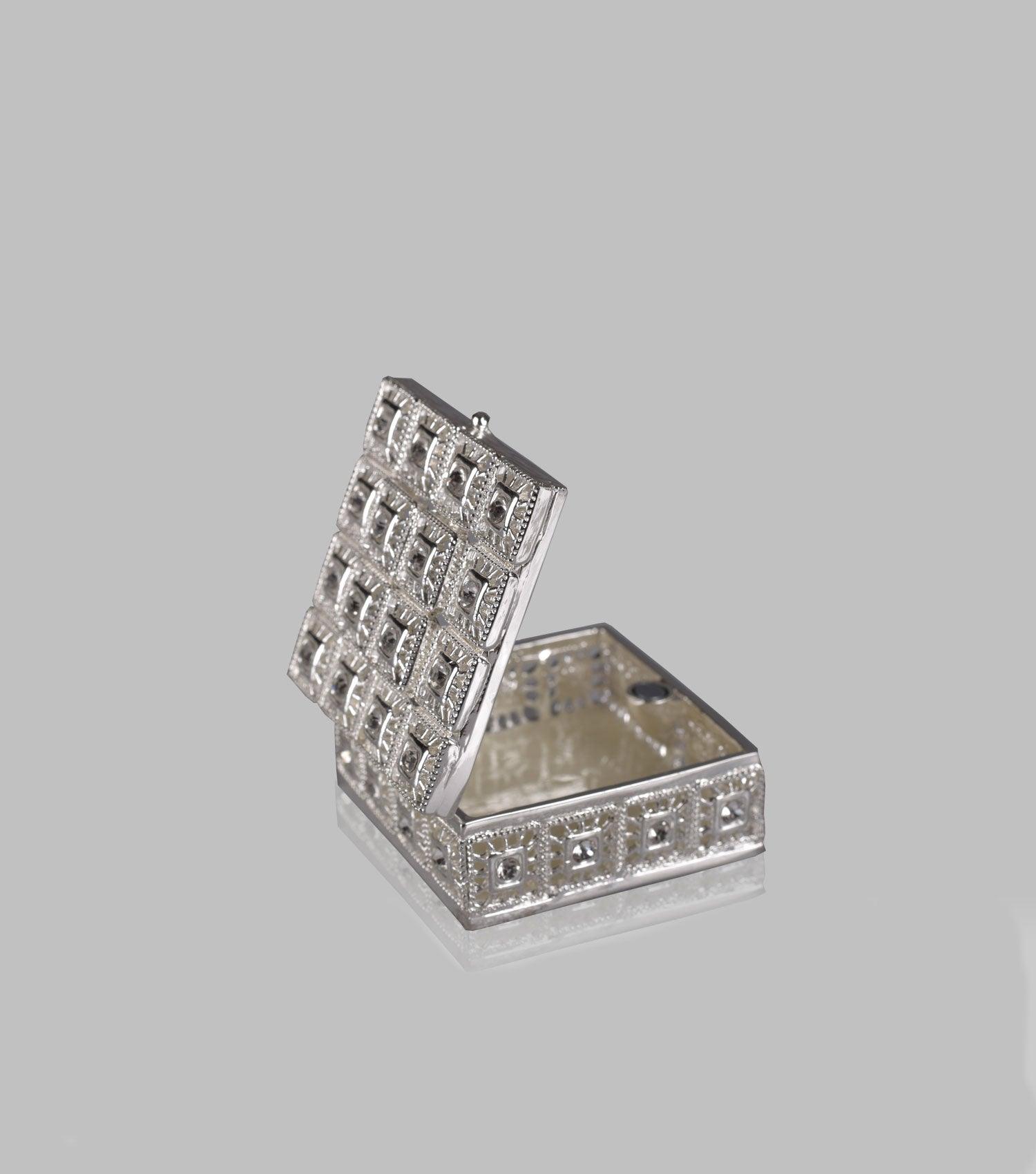 Solitaire Box - Elvy Lifestyle