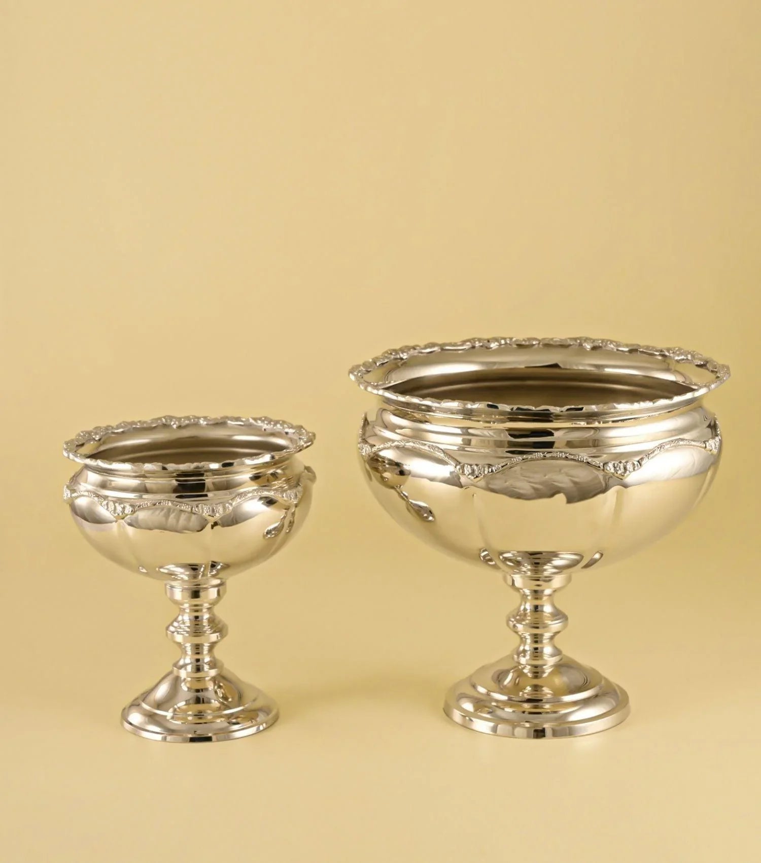 Elizabethan Center piece - Elvy Lifestyle