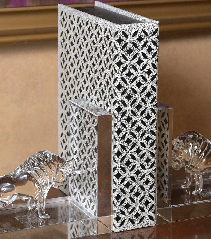 Crystal Bulls Bookend - Elvy Lifestyle