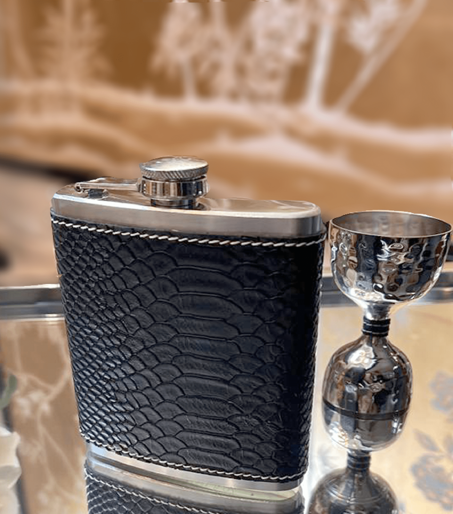 Tuscan Hip Flask - Elvy Lifestyle