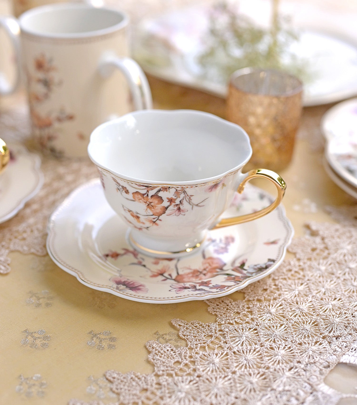 Jardin Tea Cup & Saucer set of 12