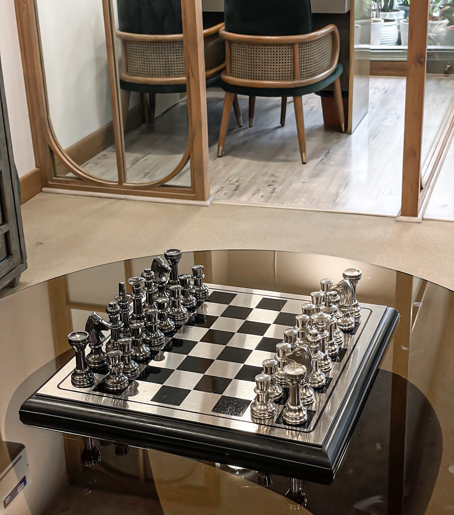 Grandeur Chess Board small - Elvy Lifestyle