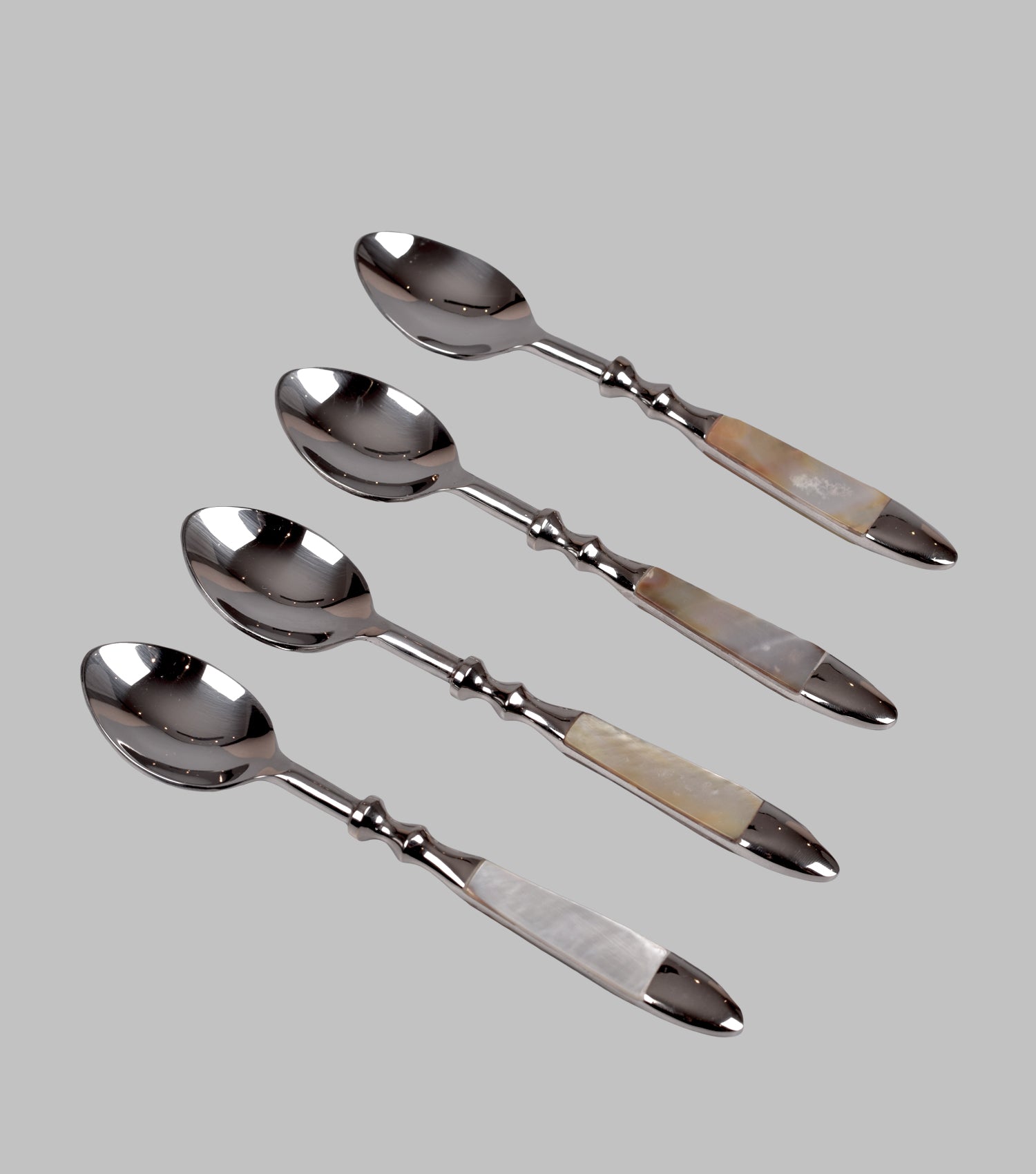 MOP Desert Spoon Set of 4