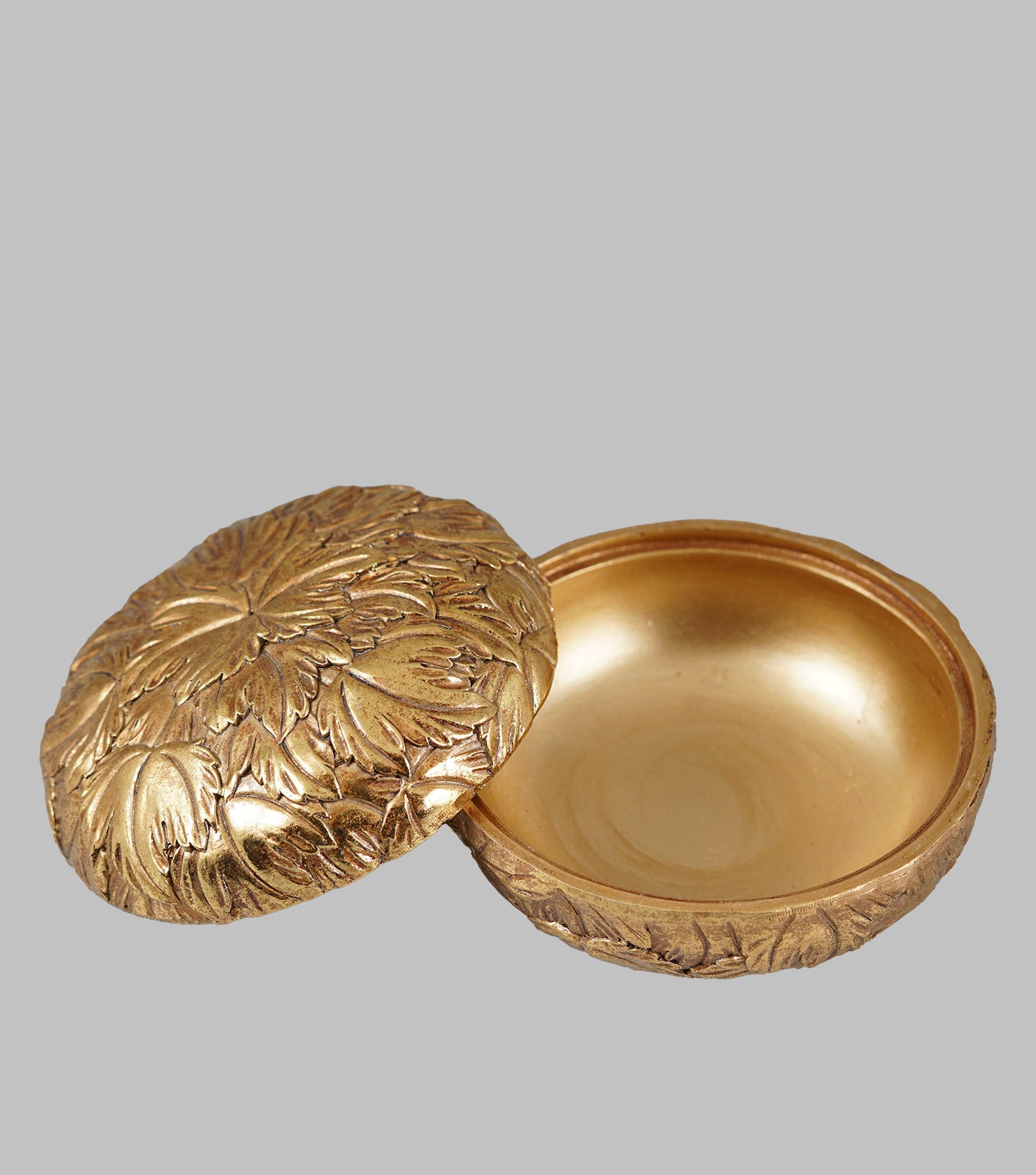 Empress Round Gold Box