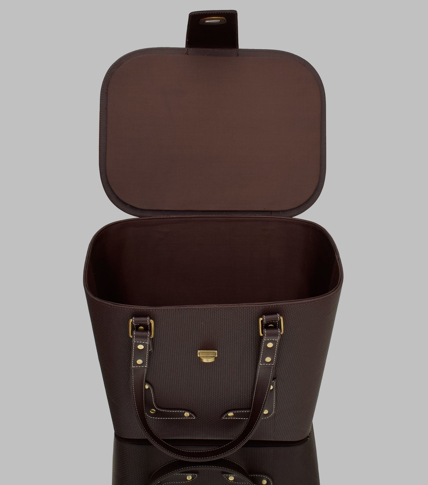 Elvy - Crossbody Leather Leopard Detail Bag on Designer Wardrobe