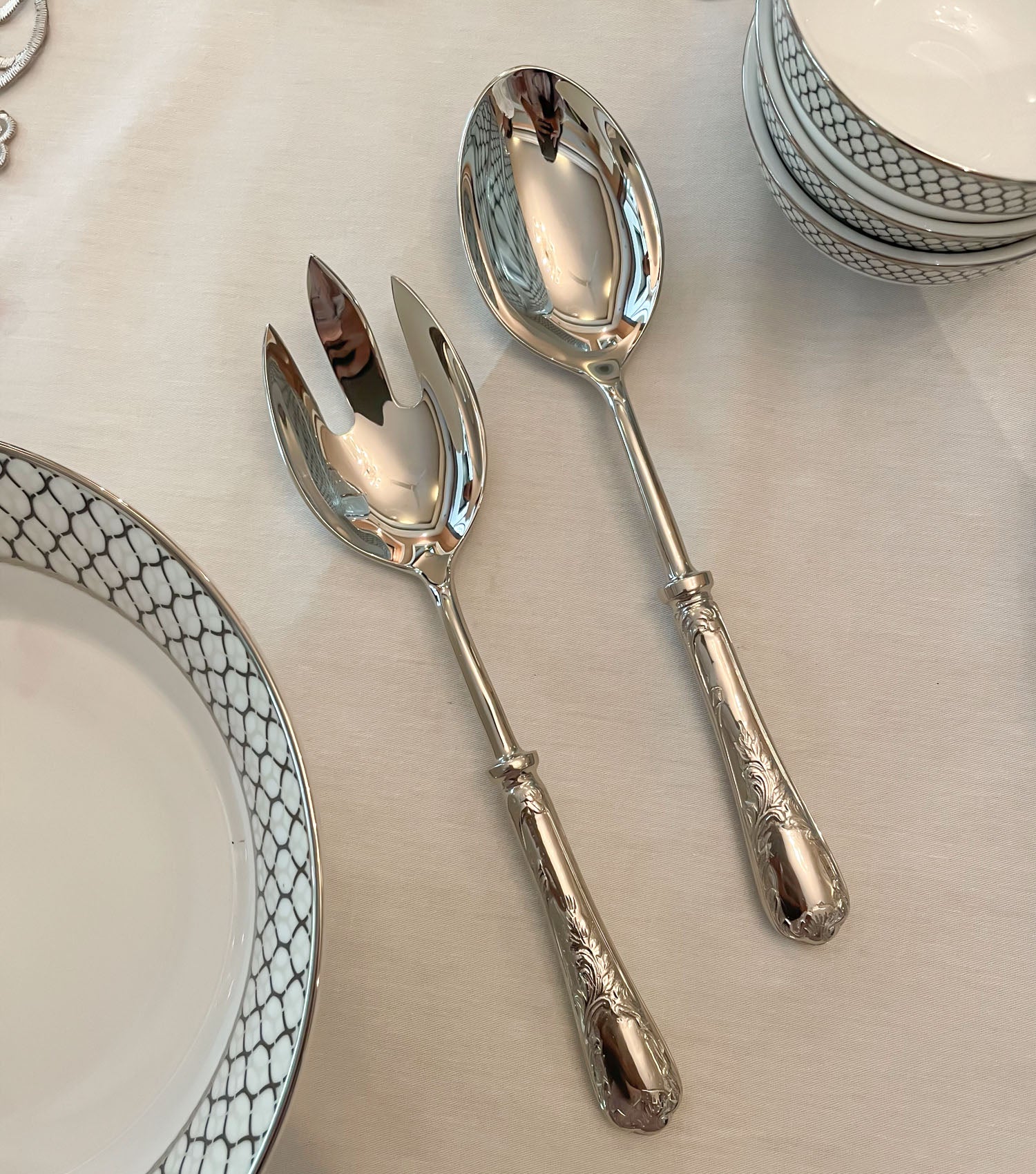 Platina Salad Server set of 2